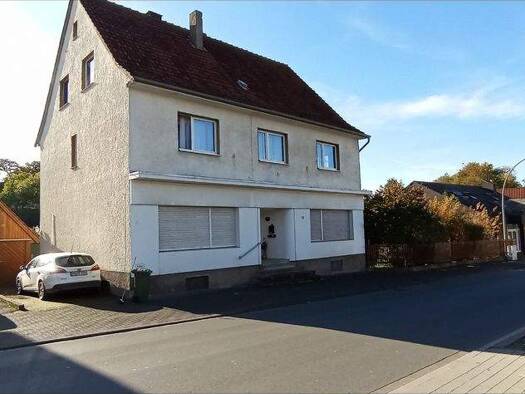 Haus zum Kauf 349.000 € 11 Zimmer 320 m² 586 m² Grundstück Steinhausen Büren 33142