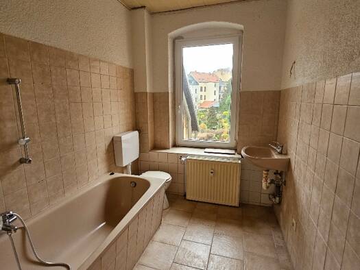 Mehrfamilienhaus zum Kauf 150.000 € 14 Zimmer 412 m² 591 m² Grundstück Altenburg 04600