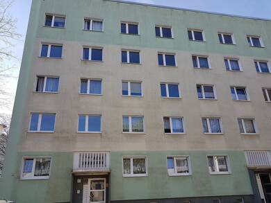 Wohnung zur Miete 349 € 3 Zimmer 56,8 m² 3. Geschoss frei ab sofort Arnold-Zweig-Str. 51 Leipziger Str. Magdeburg 39120