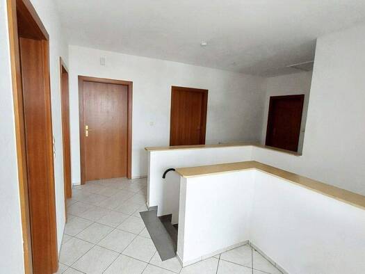 Wohnung zur Miete 825 € 5 Zimmer 100 m² 1. Geschoss frei ab sofort Delmsen Neuenkirchen 29643