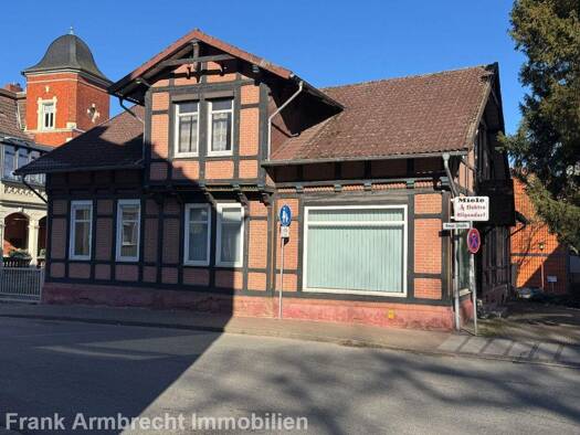 Stadthaus zum Kauf 125.000 € 10 Zimmer 260 m² 552 m² Grundstück Bad Gandersheim 37581