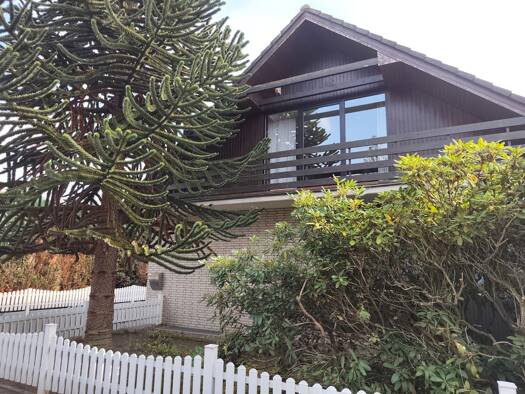 Villa zum Kauf 389.000 € 4 Zimmer 196 m² 675 m² Grundstück frei ab sofort Holtorf Nienburg (Weser) 31582