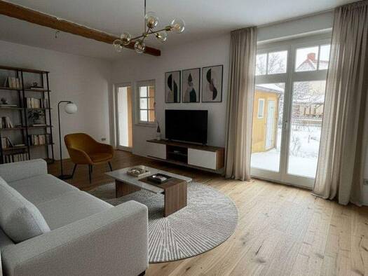 Haus zur Miete 667 € 2 Zimmer 66,7 m² 80 m² Grundstück Carl-von-Ossietzky-Straße 5 Zschornewitz Gräfenhainichen 06791