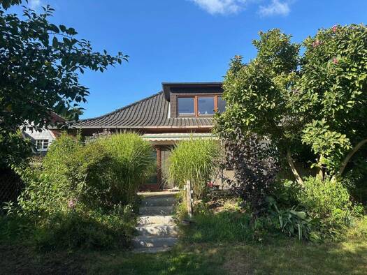 Haus zum Kauf 575.000 € 5 Zimmer 130 m² 930 m² Grundstück Neuengamme Hamburg 21037