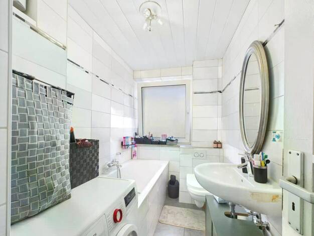 Wohnung zur Miete 400 € 2 Zimmer 50 m² 1. Geschoss frei ab sofort St.-Lukas-Weg 15 Innenstadt Hof 95030