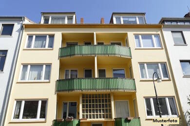 Wohnung zur Zwangsversteigerung 226.000 € 4 Zimmer 91 m² Gleißhammer Nürnberg 90461