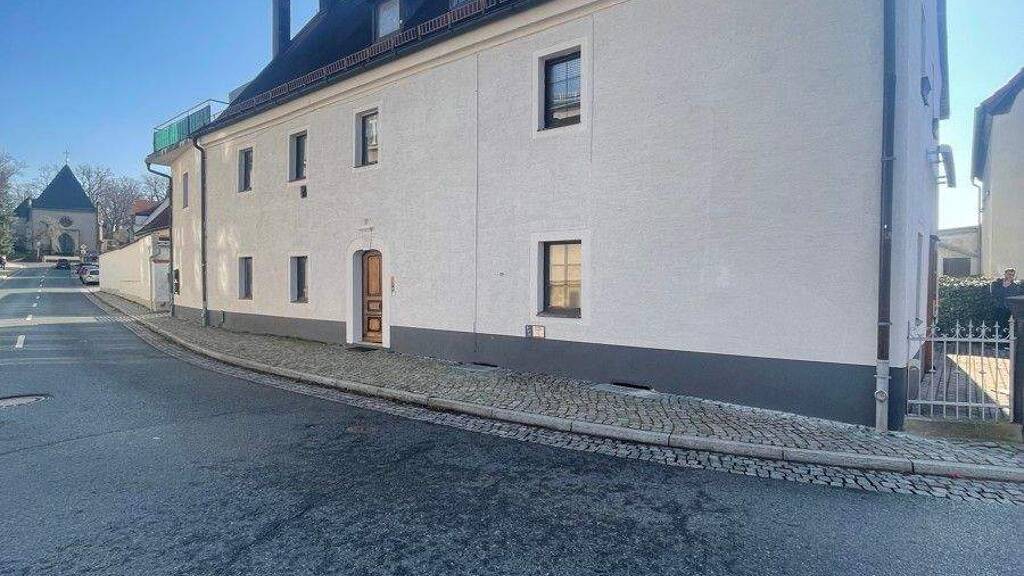 Haus zum Kauf 250.000 € 389,9 m² Dohna 01809