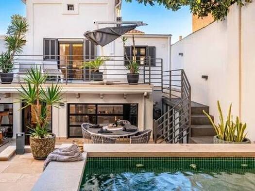 Chalet zum Kauf 1.490.000 € 3 Zimmer 320 m² Calle De Robert Graves Palma 07014