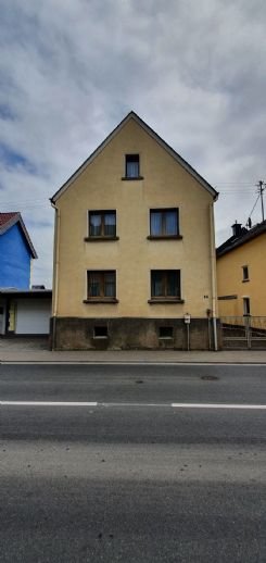 Einfamilienhaus zum Kauf 249.000 € 5 Zimmer 120 m²<br/>Wohnfläche 528 m²<br/>Grundstück Flacht 65558