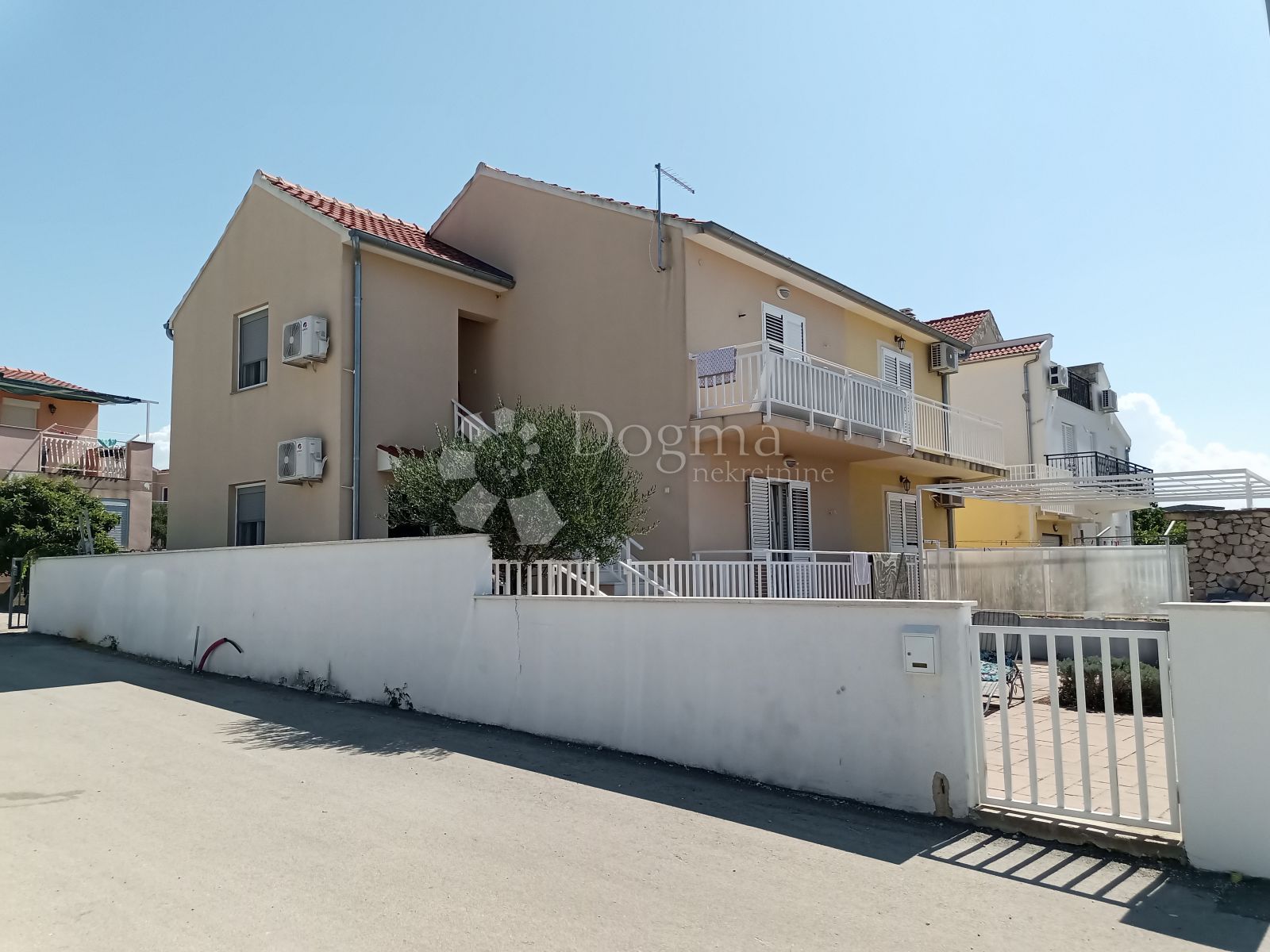 Haus zum Kauf 240.000 € 4 Zimmer 100 m²<br/>Wohnfläche 200 m²<br/>Grundstück Vodice center 22211