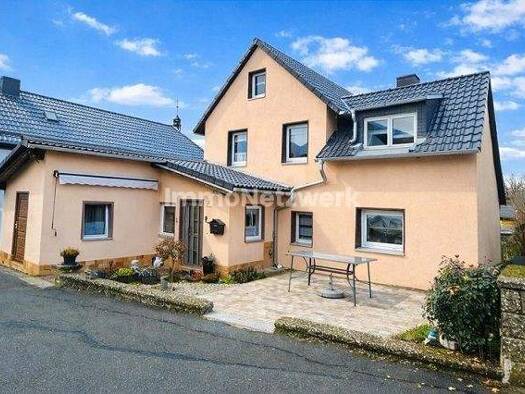 Einfamilienhaus zum Kauf 155.000 € 5 Zimmer 115 m² 240 m² Grundstück Münchenreuth Feilitzsch / Münchenreuth 95183