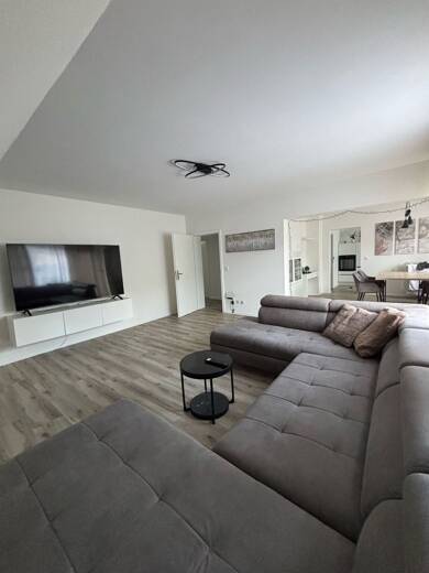 Wohnung zum Kauf provisionsfrei 325.000 € 3,5 Zimmer 103 m² Geschoss 1/1 Soest Soest 59494