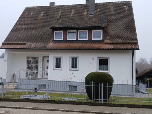 Terrassenwohnung zur Miete 800 € 3 Zimmer 90 m² Geschoss 1/1 frei ab 01.07.2026 Schützenstraße 167 Moosbach Feucht 90537