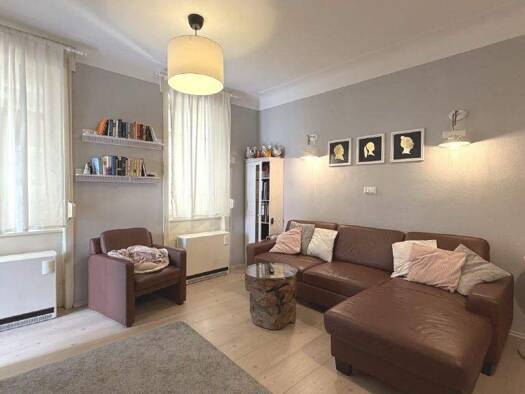 Wohnung zum Kauf 349.000 € 3,5 Zimmer 91,5 m² 1. Geschoss Bad Cannstatt Stuttgart 70372