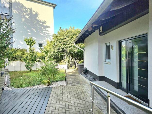 Mehrfamilienhaus zum Kauf provisionsfrei 610.000 € 7,5 Zimmer 310 m² 673 m² Grundstück Feldstraße 3 Bad Soden Bad Soden-Salmünster 63628