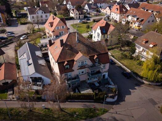 Mehrfamilienhaus zum Kauf 575.000 € 11 Zimmer 319 m² 236 m² Grundstück Falkenstraße 4 Rielasingen Rielasingen-Worblingen 78239