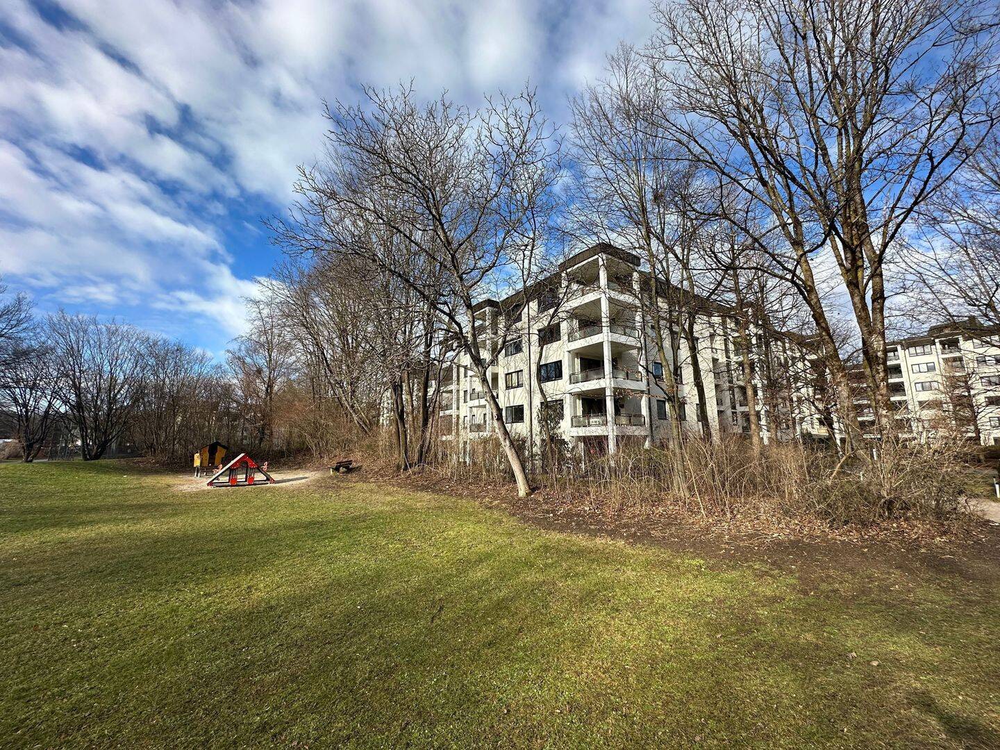 Property thumbnail 8