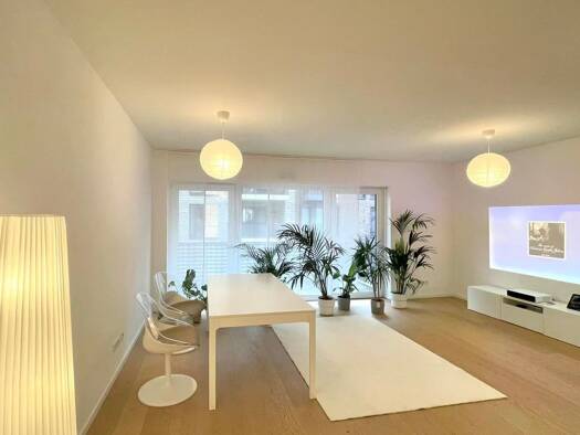 Wohnung zur Miete 1.350 € 2 Zimmer 70 m² Geschoss 2/6 frei ab 01.10.2026 Flingern Nord Stadtbezirk 2 40235