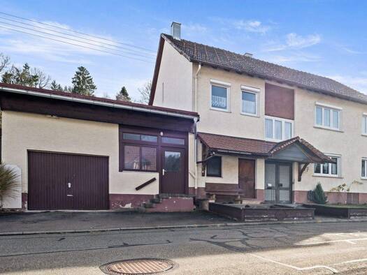 Einfamilienhaus zum Kauf 195.000 € 8 Zimmer 150 m² 919 m² Grundstück Unterdigisheim Meßstetten 72469