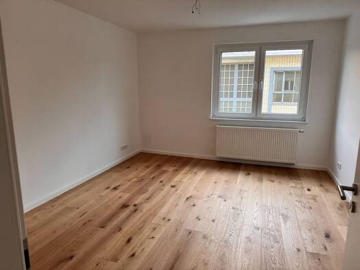 Wohnung zur Miete 770 € 2 Zimmer 55 m² 4. Geschoss frei ab 01.10.2026 Senefelderstraße 41 Offenbach am Main Offenbach am Main 63069