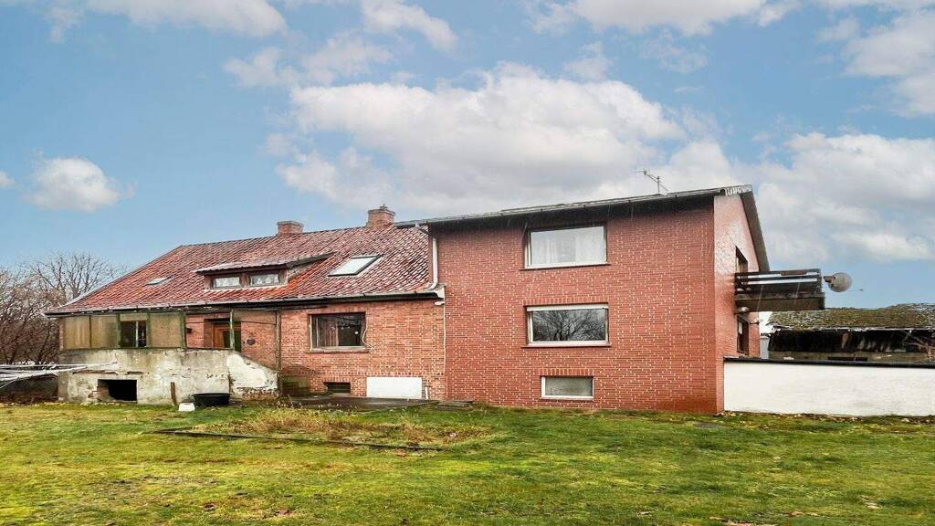 Einfamilienhaus zum Kauf 149.000 € 7 Zimmer 230 m² 1.810 m² Grundstück Neudorf-Platendorf Sassenburg 38524