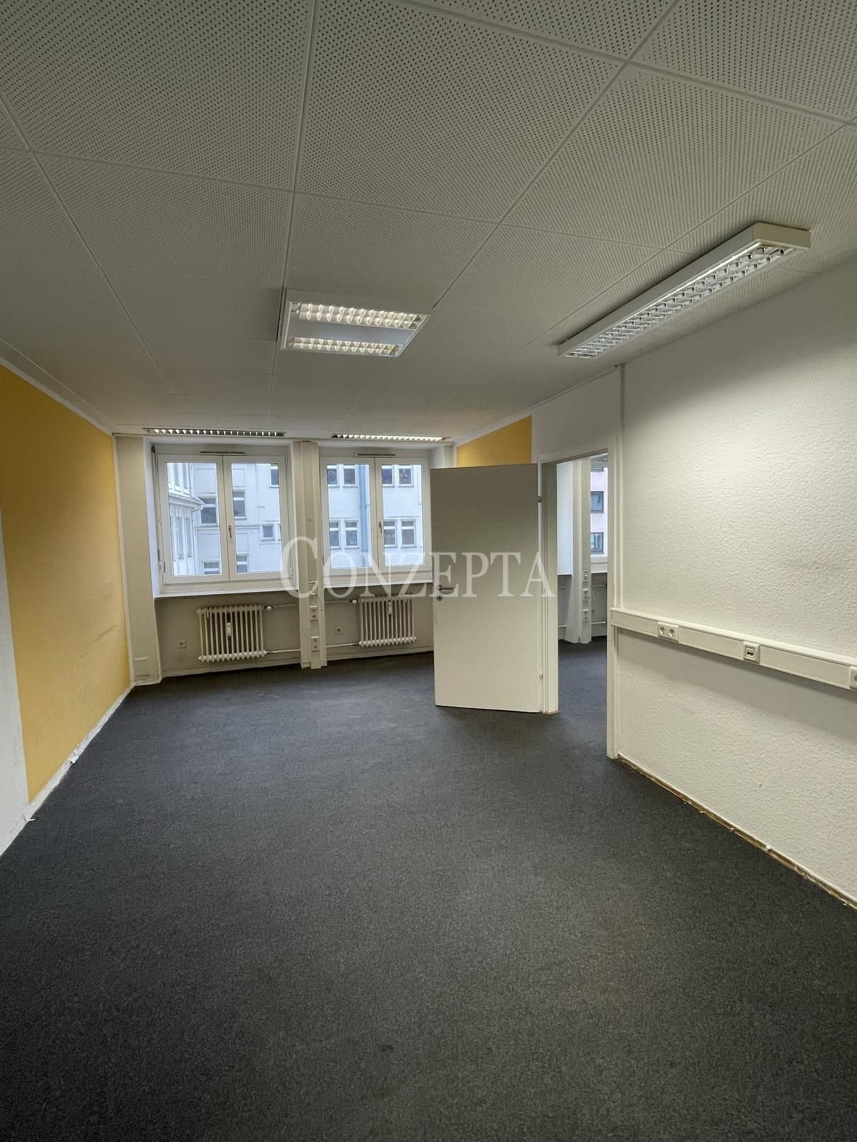 Bürofläche zur Miete 1.250 € 6 Zimmer 127 m²<br/>Bürofläche ab 127 m²<br/>Teilbarkeit Altstadt / St. Lorenz Nürnberg 90402