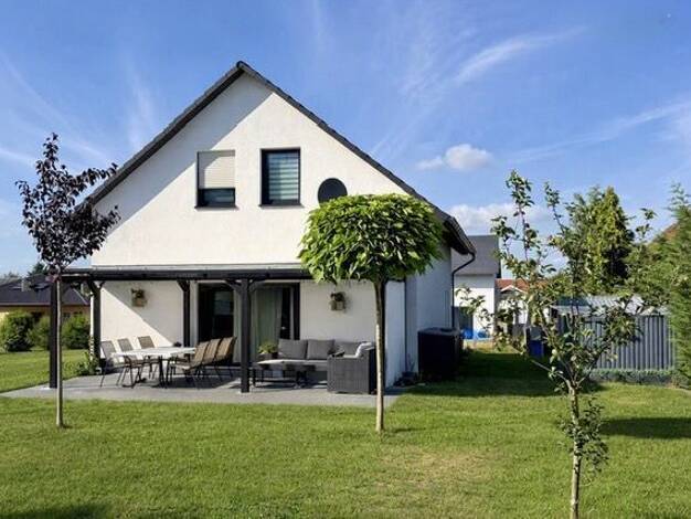 Einfamilienhaus zum Kauf 470.000 € 4 Zimmer 110 m² 702 m² Grundstück frei ab sofort Schwante Oberkrämer 16727