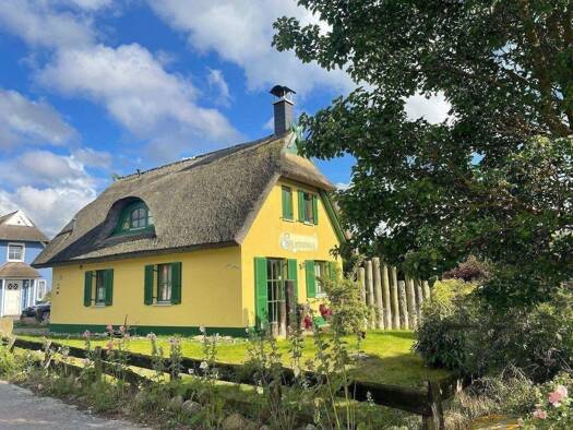 Sonstiges zum Kauf als Kapitalanlage geeignet 449.000 € 3 Zimmer 100 m² 468 m² Grundstück Glowe Glowe 18551
