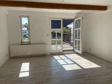 Wohnung zur Miete 528 € 2 Zimmer 64,5 m² frei ab 01.06.2025 Stadtilm 99326