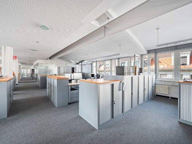 Bürofläche zur Miete provisionsfrei 595 € 24 m² Bürofläche Christophstraße Mitte Stuttgart 70178