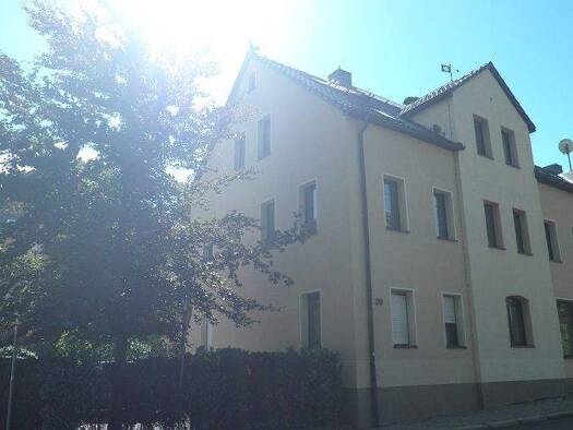 Mehrfamilienhaus zum Kauf als Kapitalanlage geeignet 220.000 € 10 Zimmer 248 m² Oberplanitz Zwickau 08064