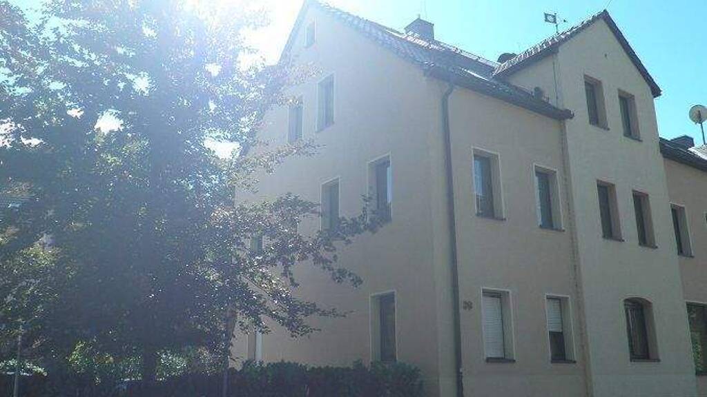 Mehrfamilienhaus zum Kauf als Kapitalanlage geeignet 220.000 € 10 Zimmer 248 m² Oberplanitz Zwickau 08064