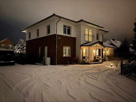 Villa zur Miete 3.000 € 8 Zimmer 240 m² 1.300 m² Grundstück frei ab sofort Lachendorf Lachendorf 29331