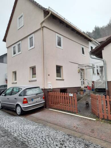 Haus zum Kauf provisionsfrei 49.000 € 5 Zimmer 100 m² 2.000 m² Grundstück Philippsthal Philippsthal 36269