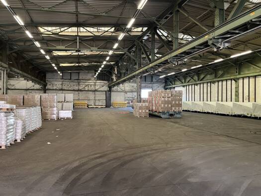 Lagerhalle zur Miete 5 € 6.600 m² Lagerfläche teilbar ab 6.600 m² Kleiner Grasbrook Hamburg 20457