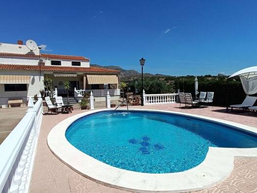 Villa zum Kauf provisionsfrei 468.000 € 8 Zimmer 312 m² 3.000 m² Grundstück Crevillent 03330