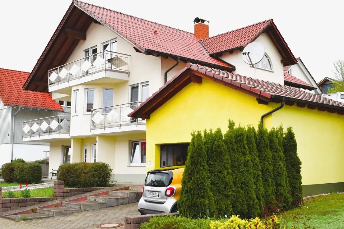 Mehrfamilienhaus zum Kauf 579.999 € 9 Zimmer 235 m²<br/>Wohnfläche 545 m²<br/>Grundstück Pfohren Donaueschingen 78166