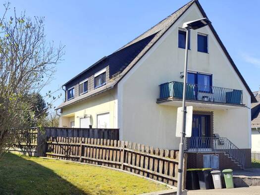 Mehrfamilienhaus zum Kauf als Kapitalanlage geeignet 228.000 € 8 Zimmer 182 m² 492 m² Grundstück Pfalzfeld 56291