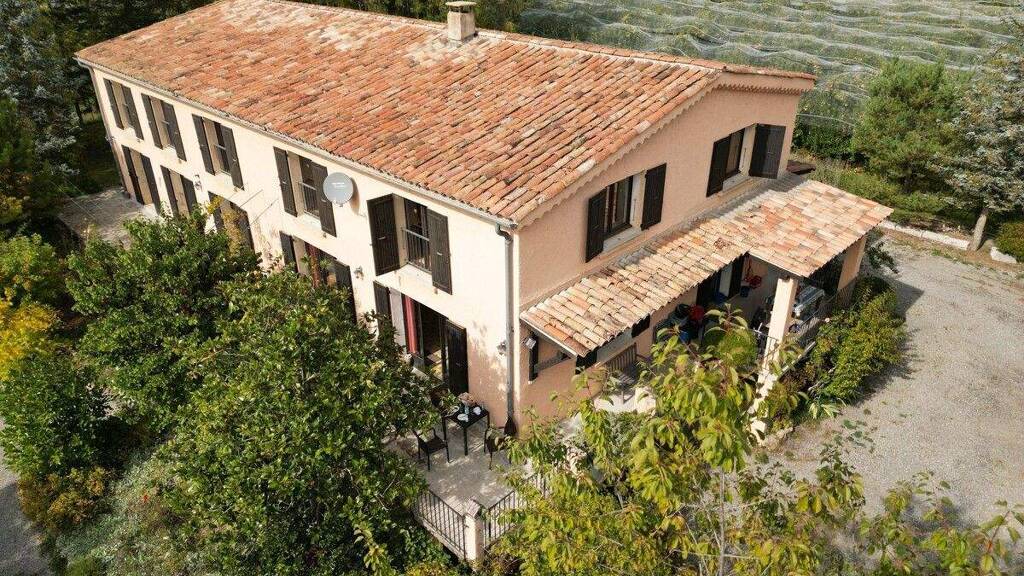 Haus zum Kauf 549.000 € 10 Zimmer 400 m² 4.530 m² Grundstück La Motte-du-Caire / Astoin 04250