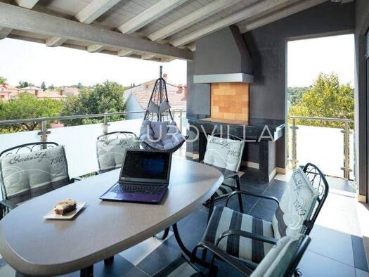 Wohnung zur Miete 1.550 € 2 Zimmer 129 m² 2. Geschoss Dolinka Center