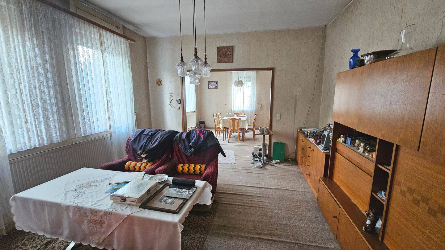 Einfamilienhaus zum Kauf - Mehr