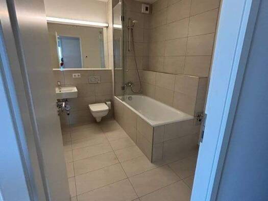 Wohnung zur Miete 1.360 € 3 Zimmer 90,7 m² frei ab 01.04.2026 Rathausgasse 2 Schönefeld 12529