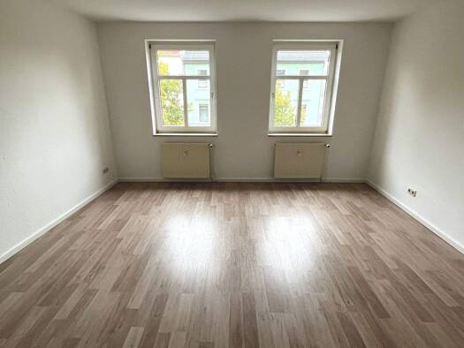 Wohnung zur Miete 420 € 3 Zimmer 92 m² 2. Geschoss Leipziger Str. 19 Zangenberg Zeitz 06712