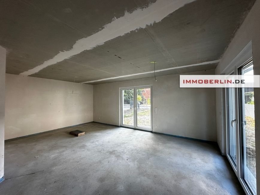 Einfamilienhaus zum Kauf 750.000 € 5 Zimmer 107 m²<br/>Wohnfläche 427 m²<br/>Grundstück ab sofort<br/>Verfügbarkeit Kladow Berlin 14089