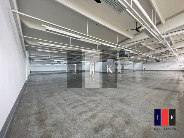 Lagerhalle zur Miete 4,50 € 2.800 m² Lagerfläche teilbar ab 1.385 m² Buxtehude 21614