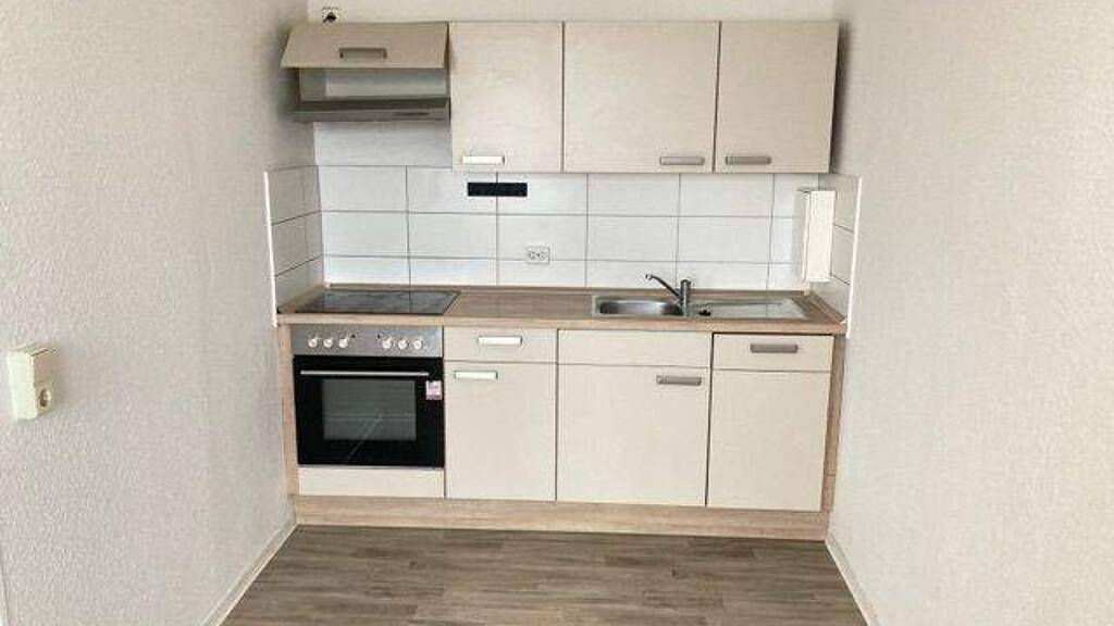 Wohnung zur Miete 337 € 3 Zimmer 57 m² 4. Geschoss Krondorfer Straße 117 Wolfen Bitterfeld-Wolfen 06766