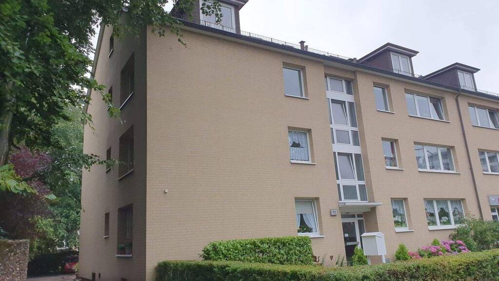 Wohnung zur Miete 680 € 2 Zimmer 59,7 m² 2. Geschoss frei ab 01.05.2026 Walddörfer Straße 165 Jenfeld Hamburg 22043