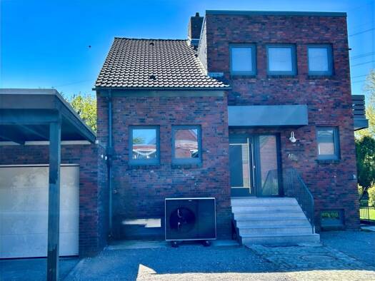 Einfamilienhaus zum Kauf 435.000 € 6 Zimmer 137,1 m² 457 m² Grundstück frei ab sofort Rüstersiel Wilhelmshaven 26386