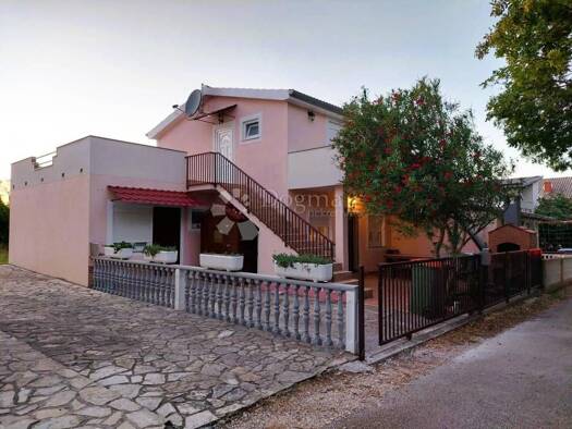 Haus zum Kauf 232.000 € 6 Zimmer 116 m² Gornji Karin, Obrovac Benkovac