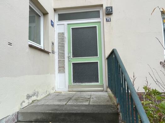 Wohnung zur Miete 759 € 3,5 Zimmer 85,5 m² 2. Geschoss frei ab 29.09.2025 Ostring 75 Gaarden-Ost Kiel 24143